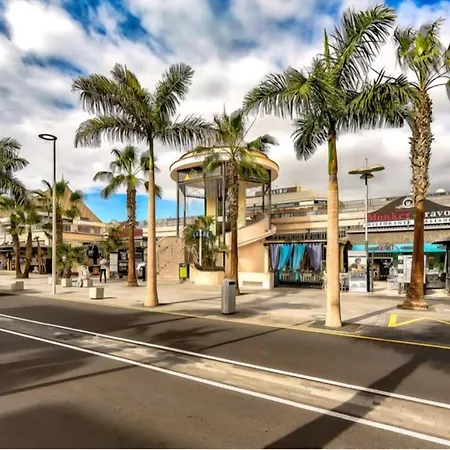 Apartment Magnificent Beachfront